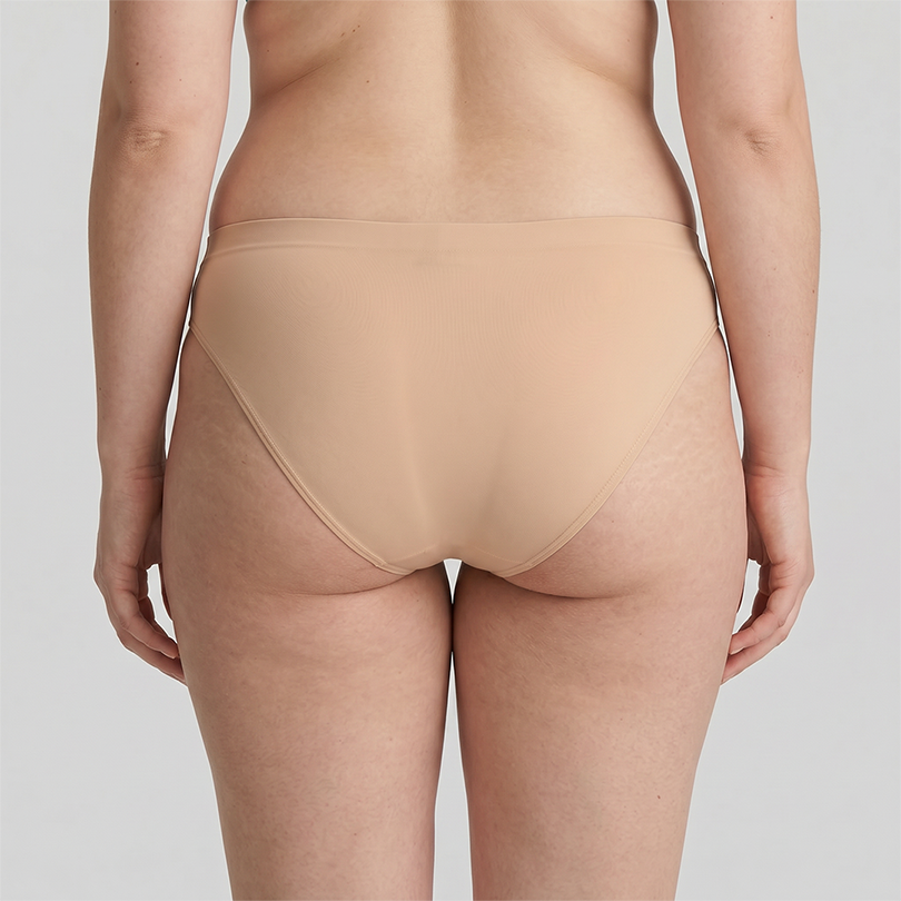 Peaches The Comfortable Trio Pack — seamless bikini underwear on model, back view